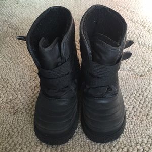 Lugz Boots kids size 12